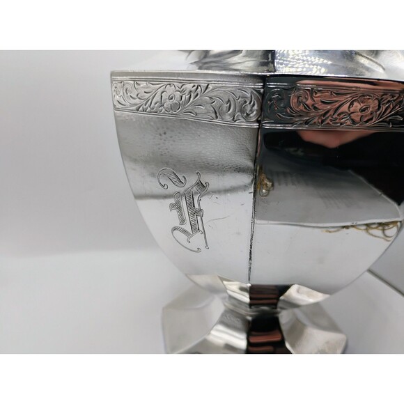 INTERNATIONAL SILVER CO.- WILCOX S. P. CO. - LARGE PITCHER 1972 "F" Monogram - Picture 5 of 10